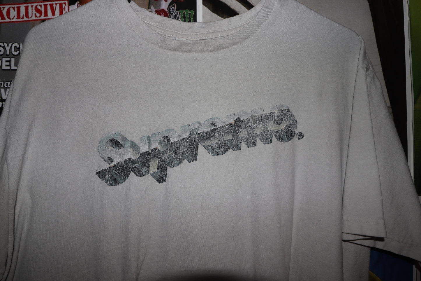 SUPREME (L)
