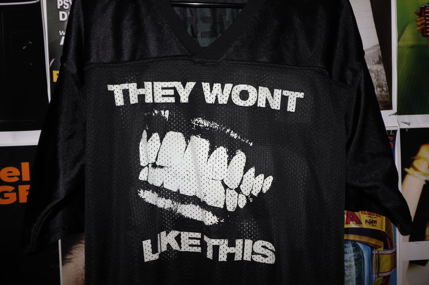 THEY WONT LIKE THIS JERSEYYY (L)