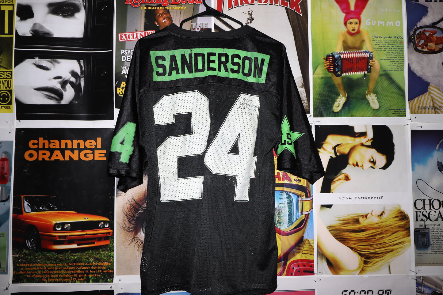 THEY WONT LIKE THIS JERSEYYY (L)