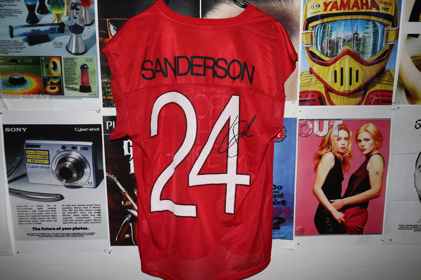 GIRL FROM THE INTERNET JERSEY (L)