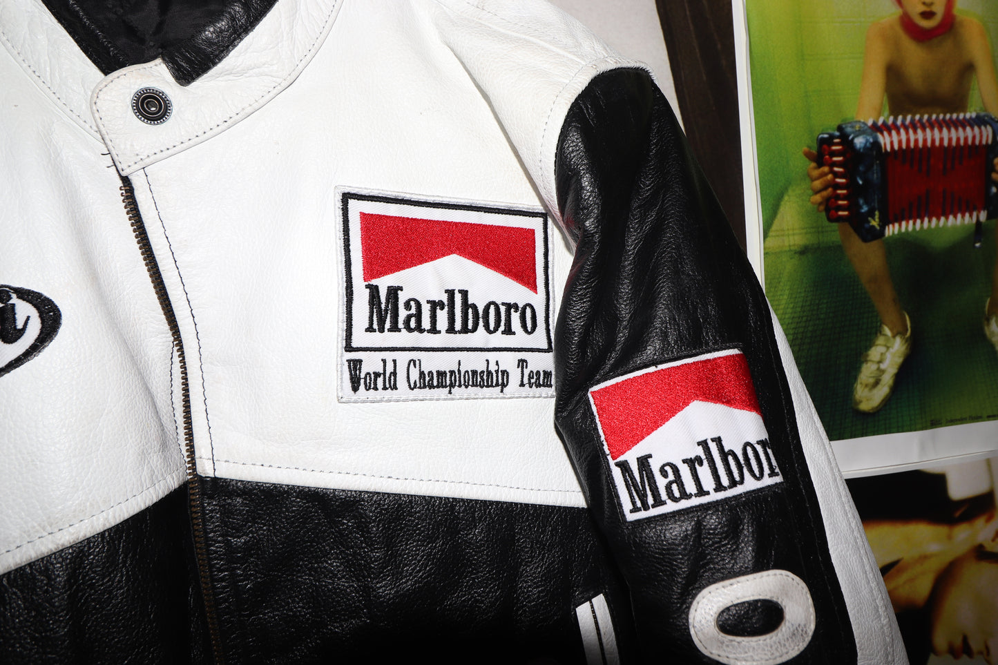 **MARLBORO LEATHER JACKET (M)